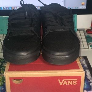 Vans Men’s Chukka Low Black 10.5